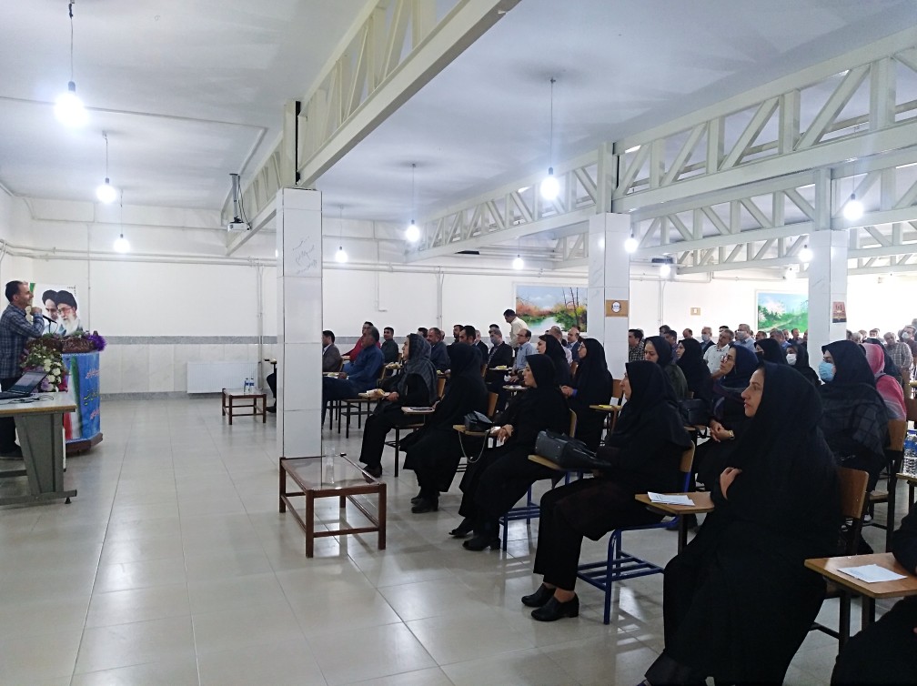 مجمع عمومی انجمن اولیا ومربیان دبیرستان نمونه سیفیه ملایر